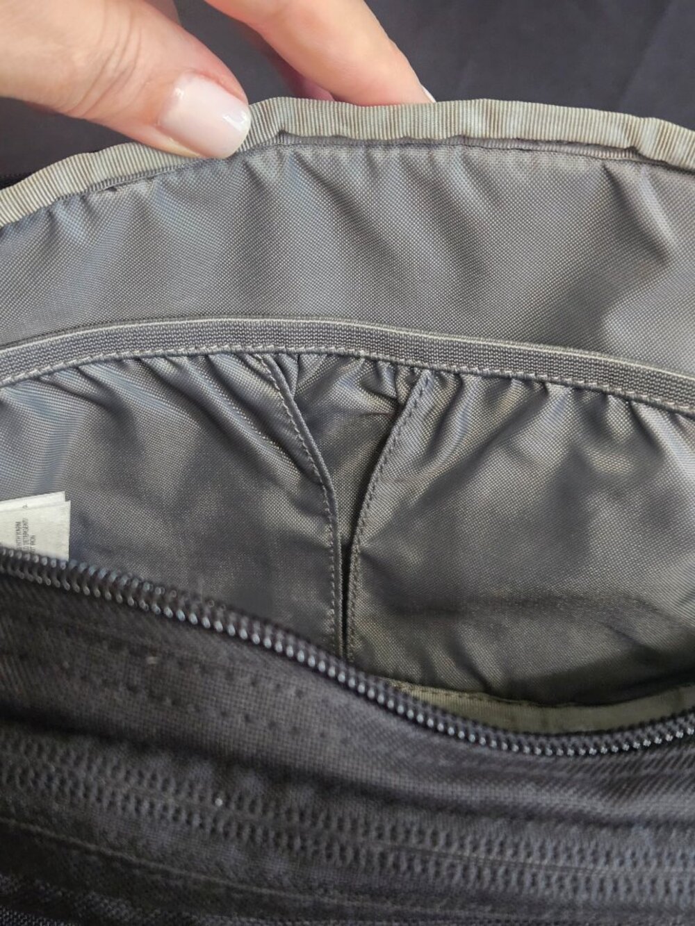 The North Face Roo Lumbar Pack Belt Bag Black Adjustable Waist Pack EUC - Picture 3 of 3